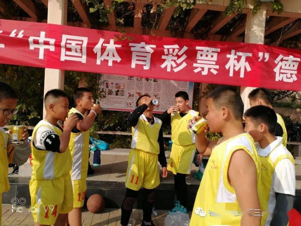 ‘ 华体会APP官网’
​三里庄小学在2020年“中国体育彩票杯”德城区中小学篮球联赛和足球联赛中均取得优异结果(图5)